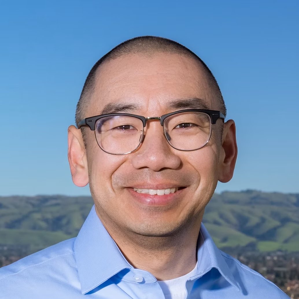 Scott Sakakihara
